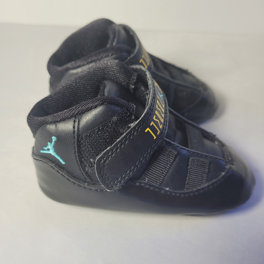 Nike Baby Walker Black Shoes with Teal Logo and Yellow Accent